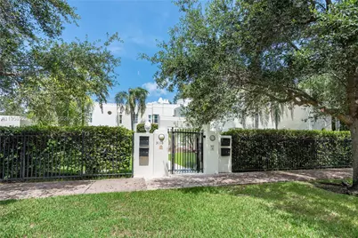 602 Malaga Ave #B, Coral Gables, FL 33134 - Photo 1