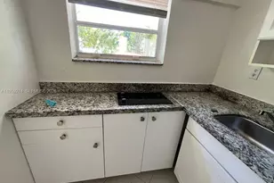 1012 N 24th Ave, Hollywood, FL 33020 - Photo 1