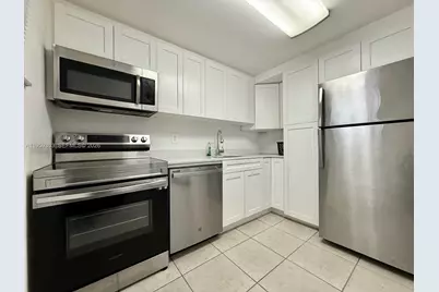 4205 N University Dr #111, Sunrise, FL 33351 - Photo 1