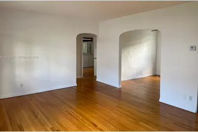 530 SW 10th St #1B, Miami, FL 33130 - Photo 1