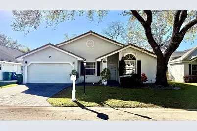 5470 Pine Cir, Coral Springs, FL 33067 - Photo 1