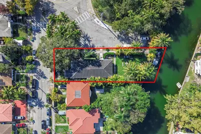 7715 NE 5th Ave, Miami, FL 33138 - Photo 1