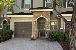 22453 SW 88th Path, Cutler Bay, FL 33190 - Photo 1