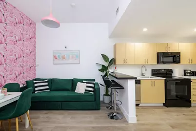 2129 Washington Ave #205, Miami Beach, FL 33139 - Photo 1