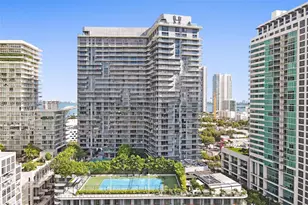 121 NE 34th St, Miami, FL 33137 - Photo 1