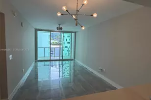 218 SE 14th St, Miami, FL 33131 - Photo 1