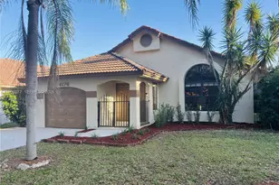 4176 NW 5th Dr, Deerfield Beach, FL 33442 - Photo 1