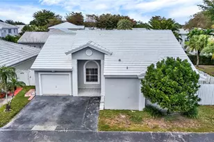 11321 SW 62nd Ln, Miami, FL 33173 - Photo 1