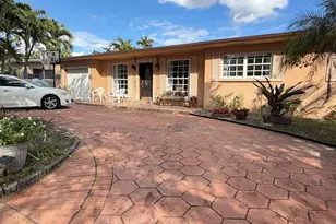 5365 W 14th Ln, Hialeah, FL 33012 - Photo 1