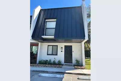 5555 Ludlam Rd #501, South Miami, FL 33155 - Photo 1