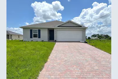 9018 S Castle, Labelle, FL 33935 - Photo 1