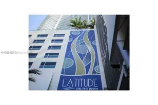185 SW 7th St, Miami, FL 33130 - Photo 1