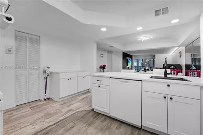 23380 Carolwood Ln #205, Boca Raton, FL 33428 - Photo 1