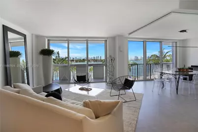 800 West Ave #421, Miami Beach, FL 33139 - Photo 1