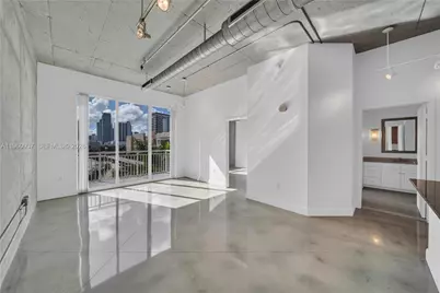 2001 Biscayne Blvd #2605, Miami, FL 33137 - Photo 1