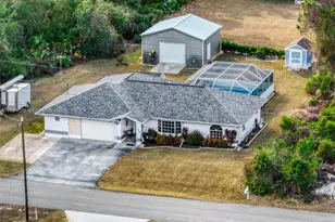 421 Fiat, Sebring, FL 33872 - Photo 1