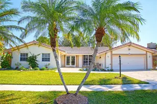 570 Royal Poinciana Ct, Weston, FL 33326 - Photo 1