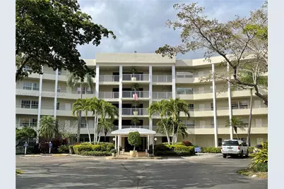 805 Cypress Blvd #205, Pompano Beach, FL 33069 - Photo 1