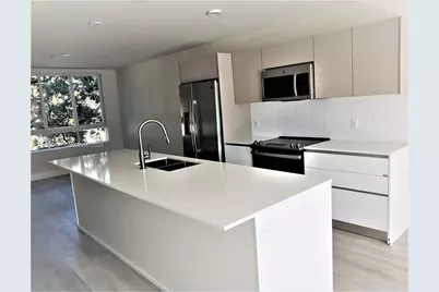 2555 NE 193rd St #2204, Miami, FL 33180 - Photo 1