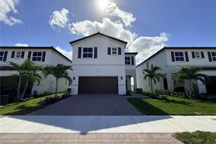 2728 SE 24th Ct, Homestead, FL 33035 - Photo 1