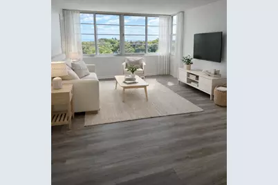 8000 Harding Ave #5C, Miami Beach, FL 33141 - Photo 1