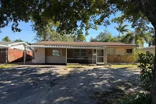2121 N 57th Terrace, Hollywood, FL 33021 - Photo 1