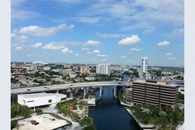 185 SW 7 St #2200, Miami, FL 33130 - Photo 1