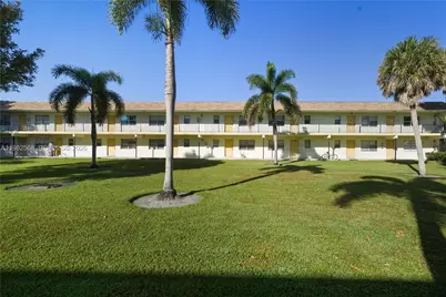 4160 NW 21st St #152A, Lauderhill, FL 33313 - Photo 1