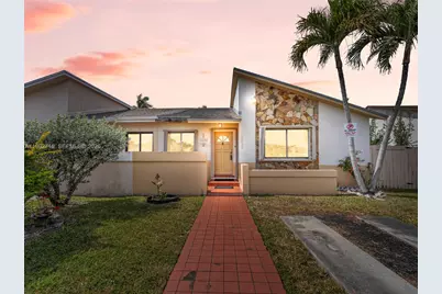 10832 SW 146th Pl, Miami, FL 33186 - Photo 1