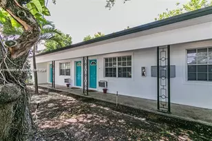 1717 NE 12th St, Fort Lauderdale, FL 33304 - Photo 1