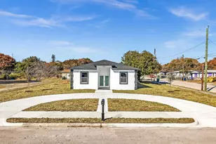 803 N 20th St, Fort Pierce, FL 34950 - Photo 1