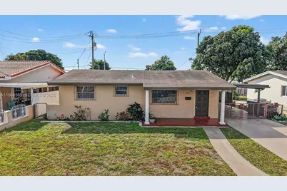 1010 W 33rd Pl, Hialeah, FL 33012 - Photo 1