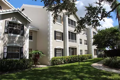 2860 N Oakland Forest Dr #CLUB2, Oakland Park, FL 33309 - Photo 1