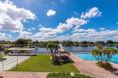 250 Gate Rd #257, Hollywood, FL 33024 - Photo 1