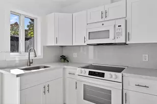 7320 S Waterway Dr, Miami, FL 33155 - Photo 1