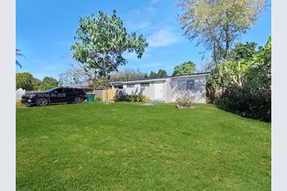 315 NE 165th St #315, Miami, FL 33162 - Photo 1