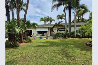 16721 SW 298th Ter, Homestead, FL 33030 - Photo 1