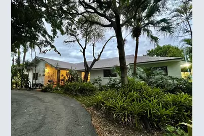 8501 SW 178th St #1, Palmetto Bay, FL 33157 - Photo 1