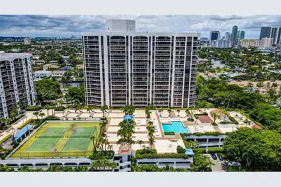 3600 Yacht Club Dr #703, Aventura, FL 33180 - Photo 1