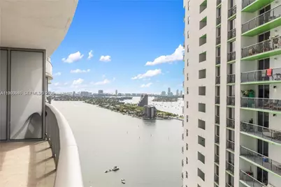 488 NE 18th St #2802, Miami, FL 33132 - Photo 1