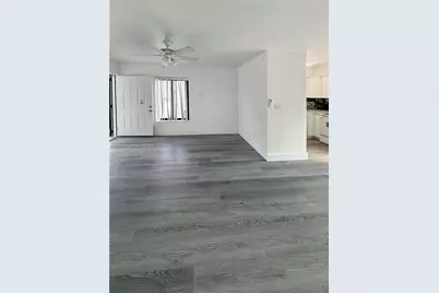 852 SW 1st St #6, Miami, FL 33130 - Photo 1