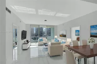 90 SW 3rd St, Miami, FL 33130 - Photo 1