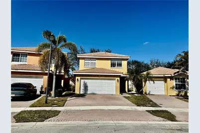 9411 NW 55th St, Sunrise, FL 33351 - Photo 1