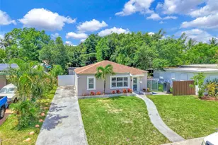 2318 Washington St, Hollywood, FL 33020 - Photo 1