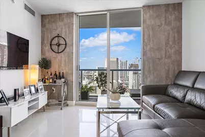 185 SW 7 St #3407, Miami, FL 33130 - Photo 1