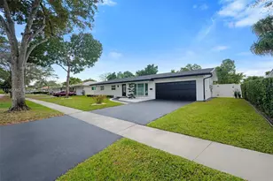 7200 NW 11th Ct, Plantation, FL 33313 - Photo 1