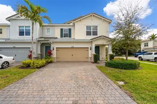 1595 Evergreen Ter, Hollywood, FL 33021 - Photo 1