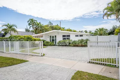 11430 SW 46th St, Miami, FL 33165 - Photo 1
