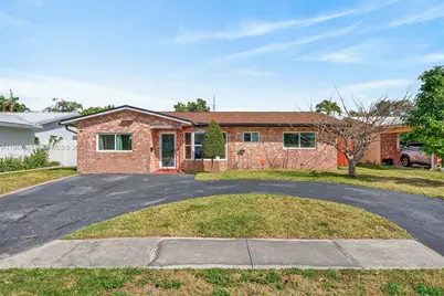 1919 NW 38th St, Oakland Park, FL 33309 - Photo 1