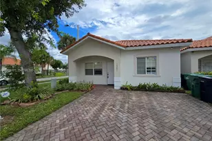 18201 SW 109th Pl, Miami, FL 33157 - Photo 1
